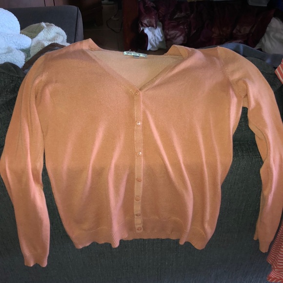 Cardigan light orange. - Picture 1 of 2